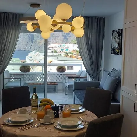 Vistas Soñadas Cerca Del Mar *