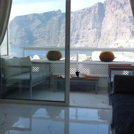 Vistas Soñadas Cerca Del Mar *