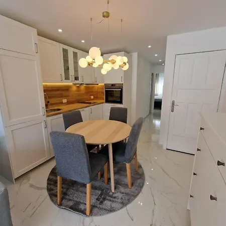 Vistas Sonadas Cerca Del Mar * Acantilado de los Gigantes